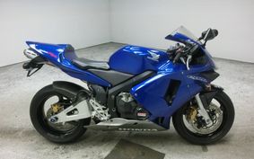 HONDA CBR600RR 2004 PC37