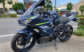 KAWASAKI NINJA 2022 EX400G