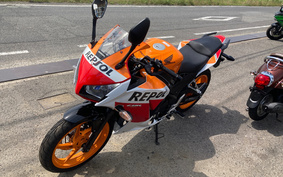 HONDA CBR250R MC41