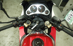 HONDA VF750F 1983 RC15