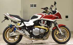 HONDA CB1300SB SUPER BOLDOR A 2006 SC54