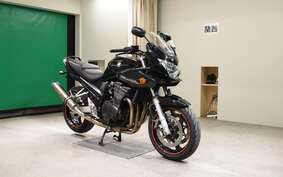 SUZUKI BANDIT 1200 S 2006 GV79A