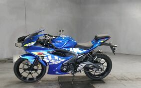 SUZUKI GSX-R125 DL33B