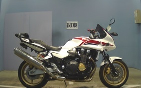 HONDA CB1300SB SUPER BOLDOR A 2013 SC54