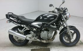 SUZUKI BANDIT 250 GJ77A