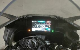 APRILIA RSV4 FACTORY 2021 不明