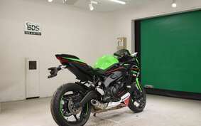 KAWASAKI ZX-25R ZX250E