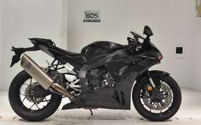 HONDA CBR1000RR R 2021 SC82