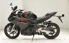 HONDA CBR250RR MC51