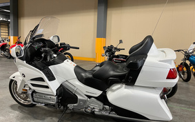 HONDA GL 1800 GOLD WING 2013 SC68