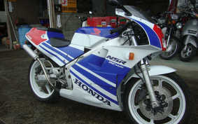 HONDA NSR250R MC18