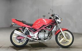 SUZUKI BANDIT 250 GJ74A