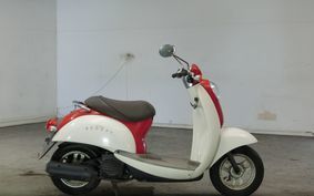 HONDA CREA SCOOPY I AF55