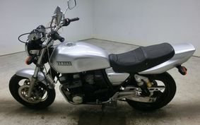 YAMAHA XJR400 1995 4HM