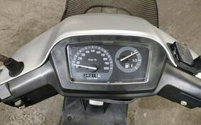 SUZUKI ADDRESS V100 CE13A