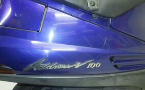 SUZUKI ADDRESS V100 CE13A