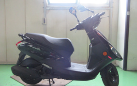 YAMAHA  AXIS Z