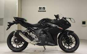 SUZUKI GSX250R DN11A