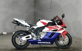 HONDA CBR1000RR 2005 SC57