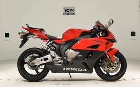 HONDA CBR1000RR 2004 SC57