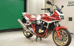 HONDA CB1300SB SUPER BOLDOR A 2006 SC54