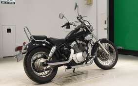 YAMAHA VIRAGO 250 3DM