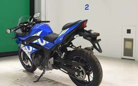 SUZUKI GSX250RA DN11A