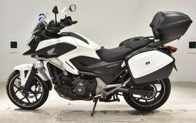 HONDA NC750X 2015 RC72