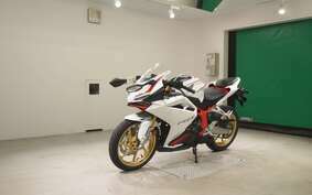 HONDA CBR250RR A MC51