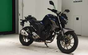 YAMAHA FZ25