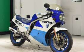 SUZUKI GSX-R750 1987 GR71G