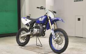 YAMAHA YZ85LW CB10C