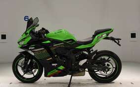 KAWASAKI ZX-25R ZX250E