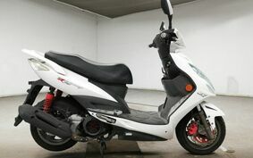 KYMCO RACING 125 Fi SR25