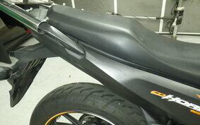 HONDA HORNET 160R KC23