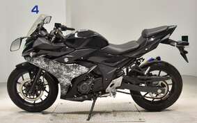 SUZUKI GSX250R DN11A