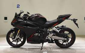 HONDA CBR250RR A MC51