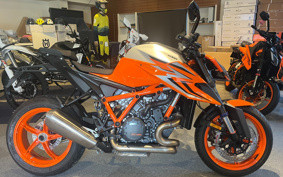 KTM 1290SUPERDUKEREVO V3940