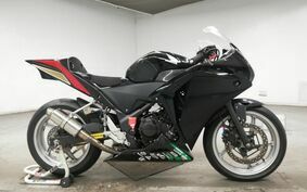 HONDA CBR250R MC41