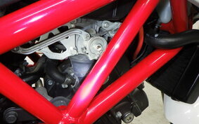 HONDA VTRF250 MC33