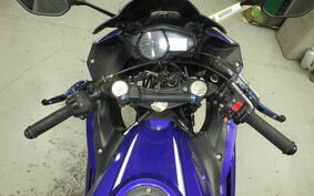 YAMAHA YZF-R25 RG10J