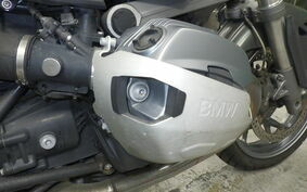 BMW R1200R 2011 0400