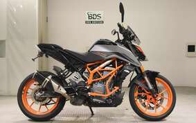 KTM 390 DUKE 2023