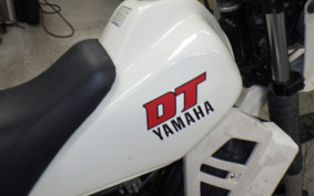 YAMAHA DT125 17F