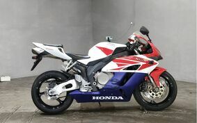 HONDA CBR1000RR 2004 SC57