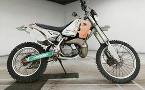 HONDA CRM250R MD24