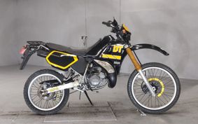 YAMAHA DT200 R 3ET