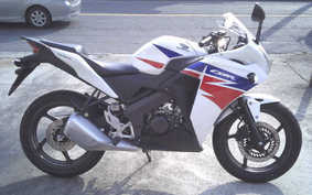 HONDA CBR125R JC50