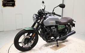 MOTO GUZZI V7 STONE 2021