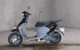 SUZUKI LETS4 CA45A